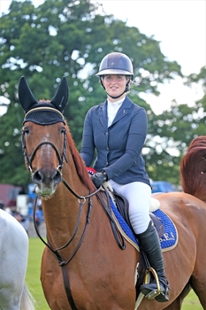 Nicole Pavitt is victorious in the British Horse Feeds Speedi-Beet HOYS Grade C Qualifier at the South of England Show 